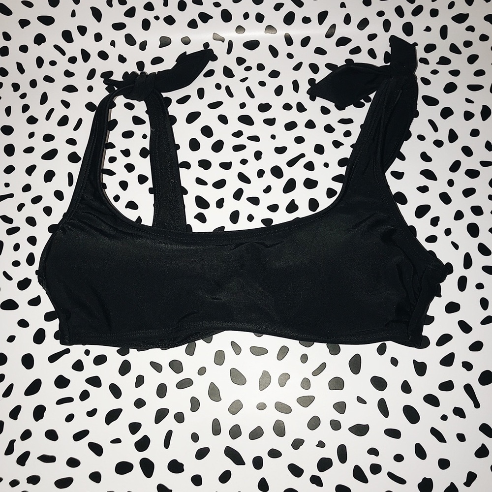 BLACK BIKINI TOP